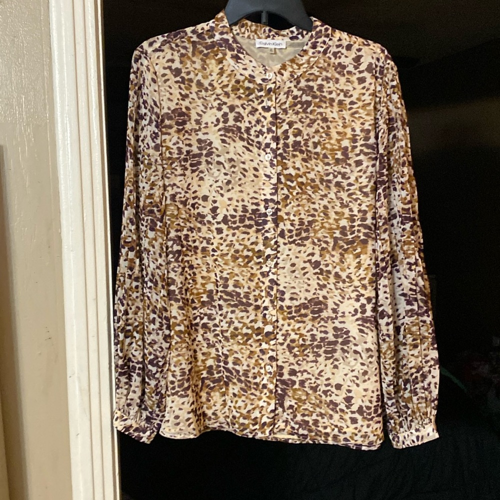 Women’s blouse